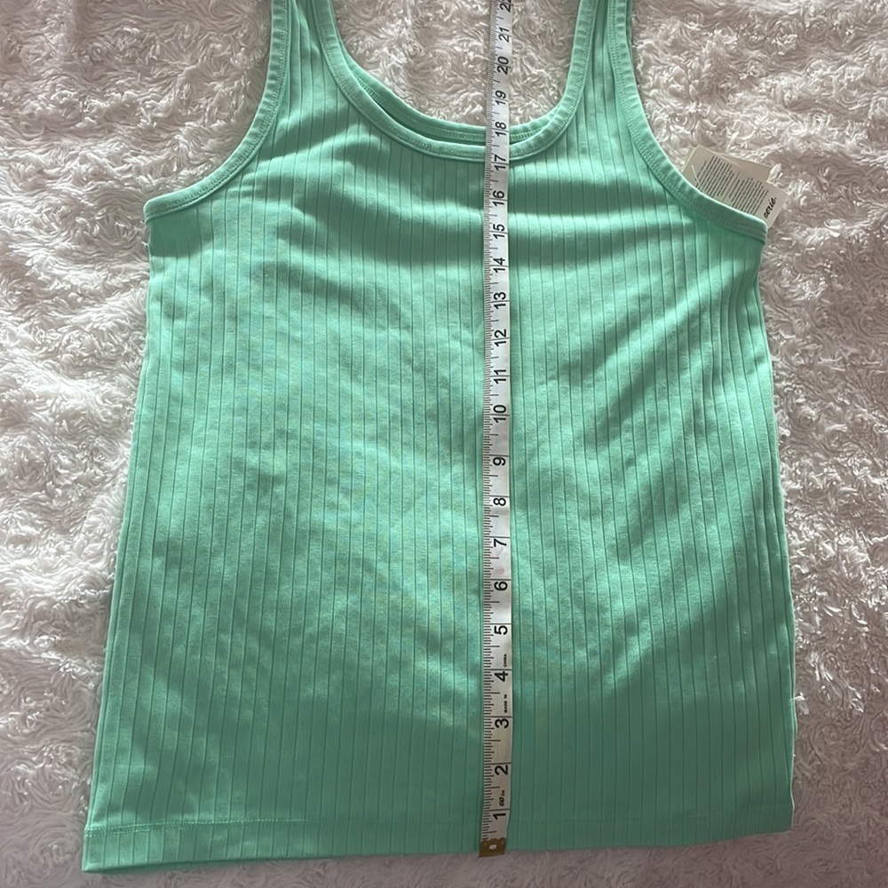 NWT Mint green tank top - Picture 3 of 6